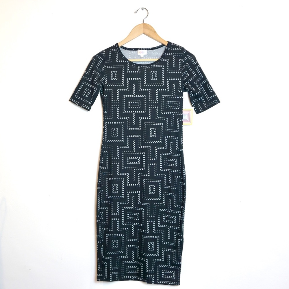 LULAROE Julia Black Gray Geometric Print Dress‎